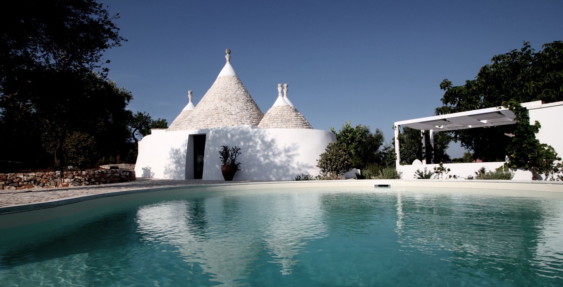 I TRULLI DI RULA E JIM, ARKITETTI Flore-Venezia ARKITETTI Flore-Venezia Country style pool