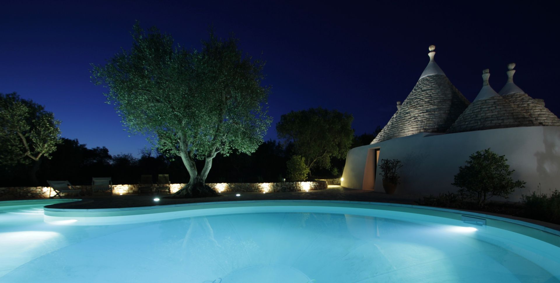 I TRULLI DI RULA E JIM, ARKITETTI Flore-Venezia ARKITETTI Flore-Venezia Country style pool