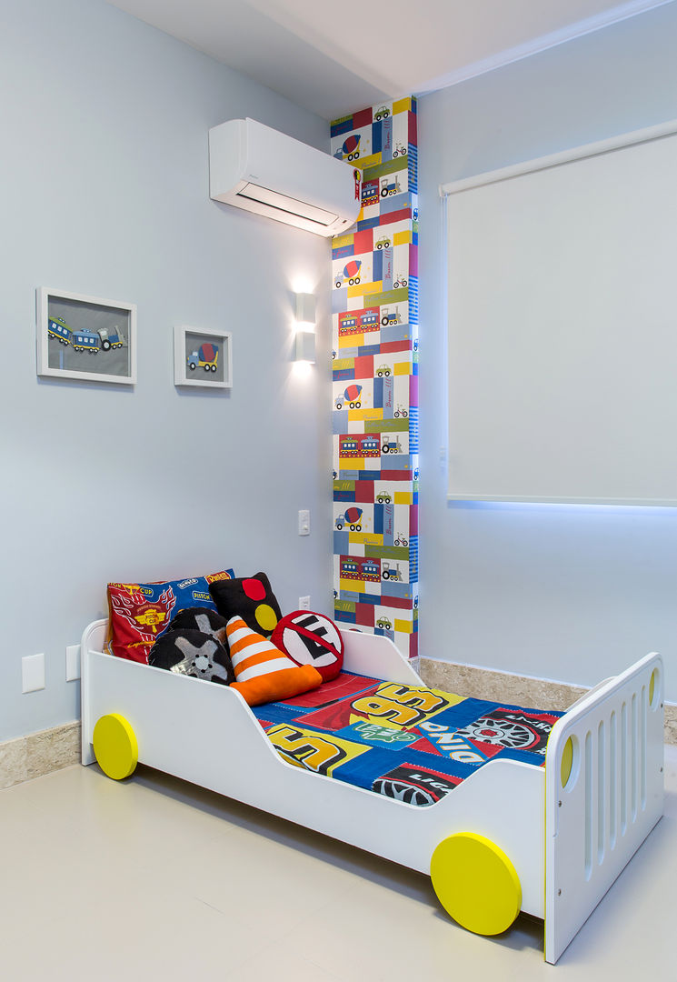 RESIDÊNCIA ITAIGARA, Milla Holtz & Bruno Sgrillo Arquitetura Milla Holtz & Bruno Sgrillo Arquitetura Modern nursery/kids room