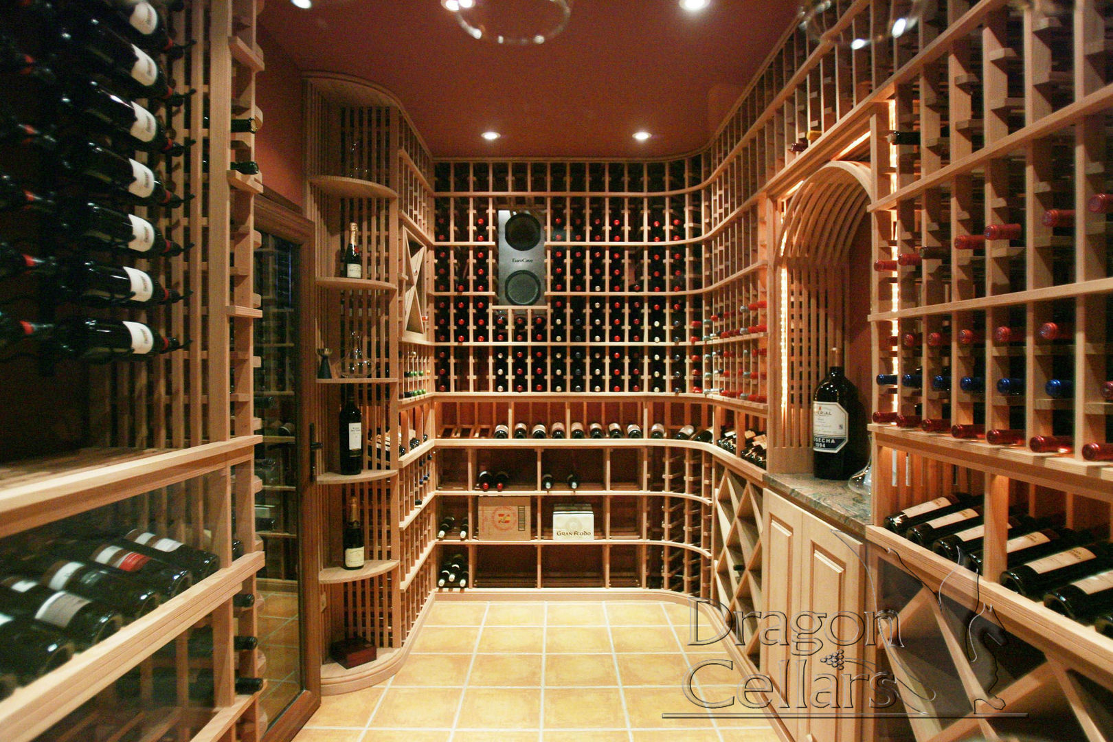 Bodegas Residenciales, Dragoncellars Dragoncellars Cave à vin classique