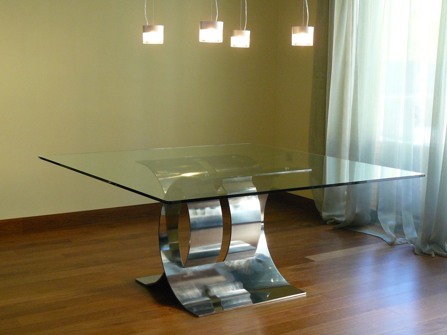 CROSSED CARLOVI - Dining table GONZALO DE SALAS ห้องทานข้าว โต๊ะ