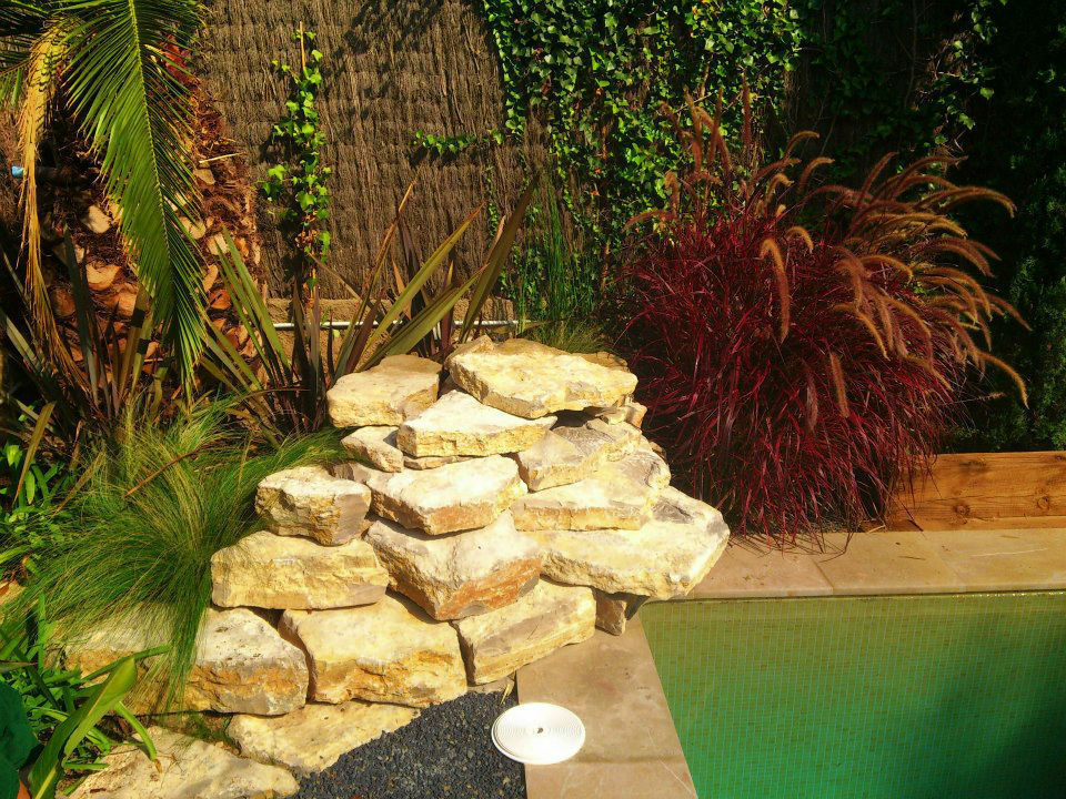 Valldoreix-Cascada, Naturalgreen Jardiners Naturalgreen Jardiners حديقة