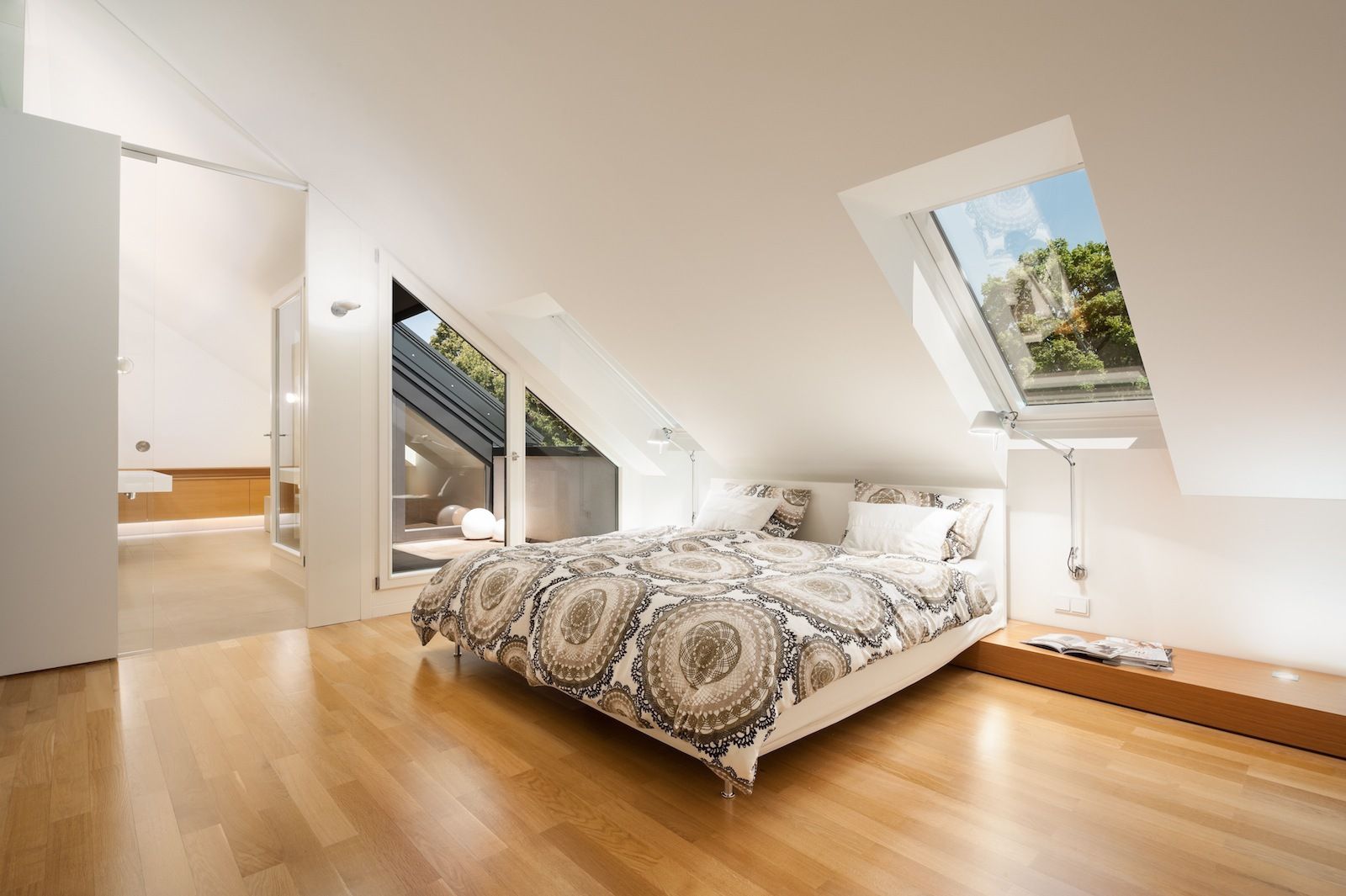 Dachloft, innenarchitektur-rathke innenarchitektur-rathke Klasik Yatak Odası