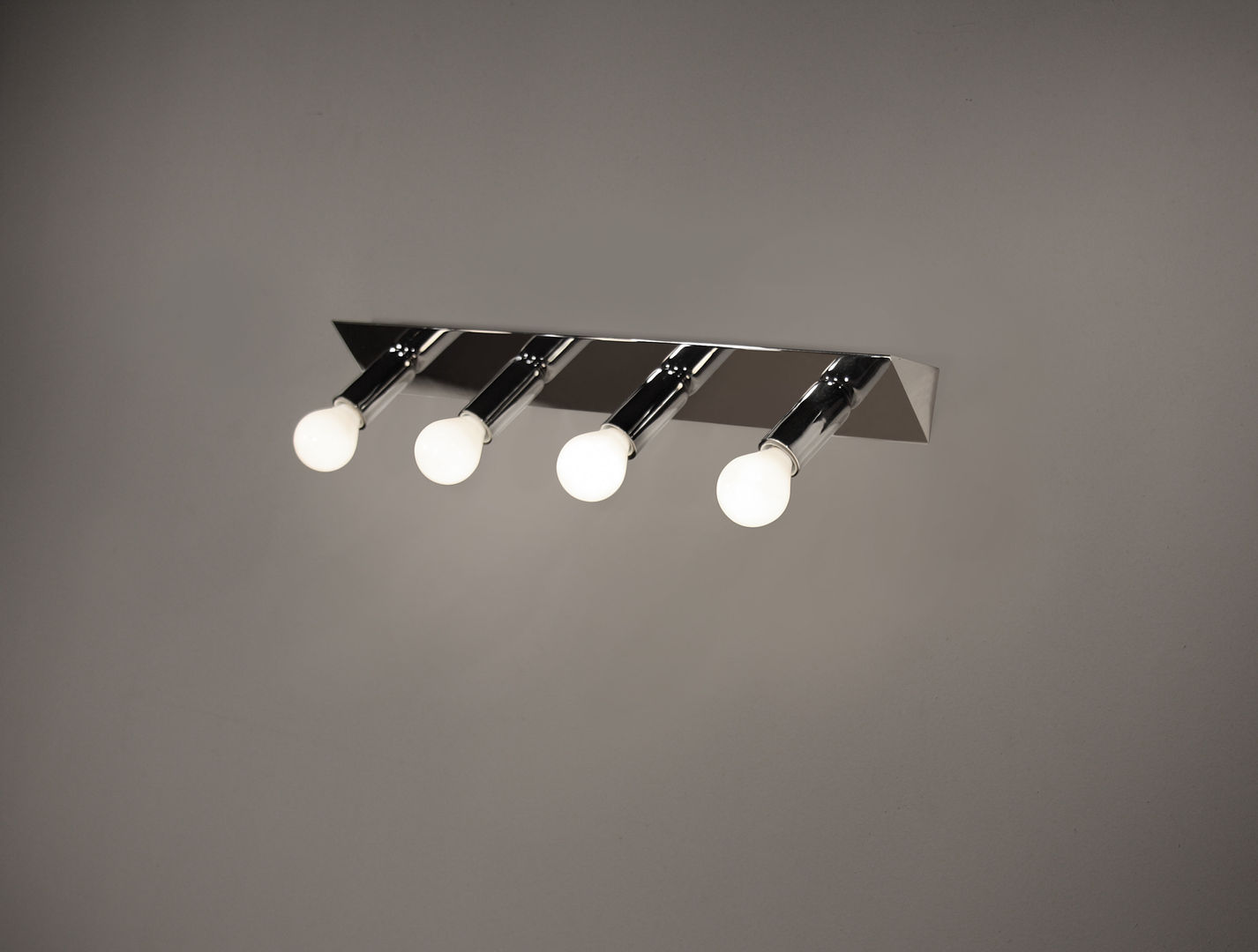 2160's collection, Luz Difusion Luz Difusion Ruang Studi/Kantor Gaya Industrial Lighting