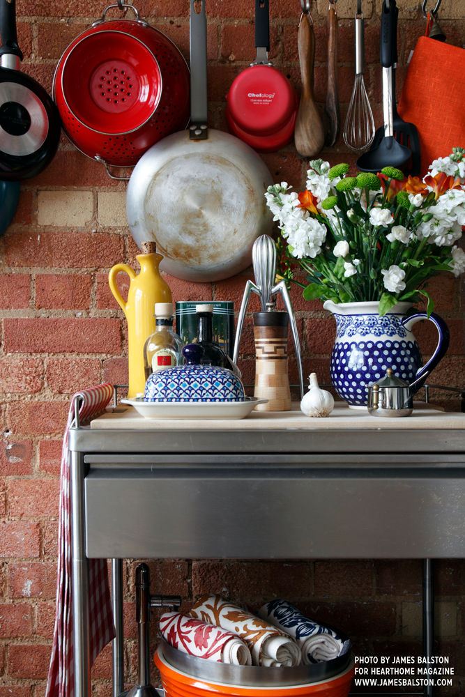 Kitchen trolley homify Dapur Gaya Industrial