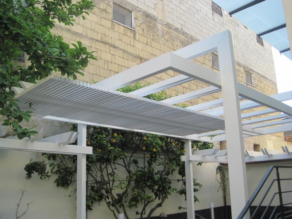 GAZEBO BIANCO , RicreArt - Italmaxitetto RicreArt - Italmaxitetto حديقة