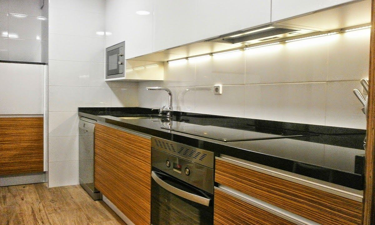 Madera y blanco para la cocina: una combinación bicolor, elegante e intemporal, Cocinasconestilo.net Cocinasconestilo.net Cucina moderna