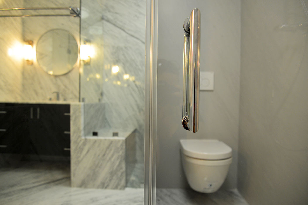 Mammoth Bathroom, Los Angeles CA. 2014, Erika Winters® Design Erika Winters® Design Kamar Mandi Modern