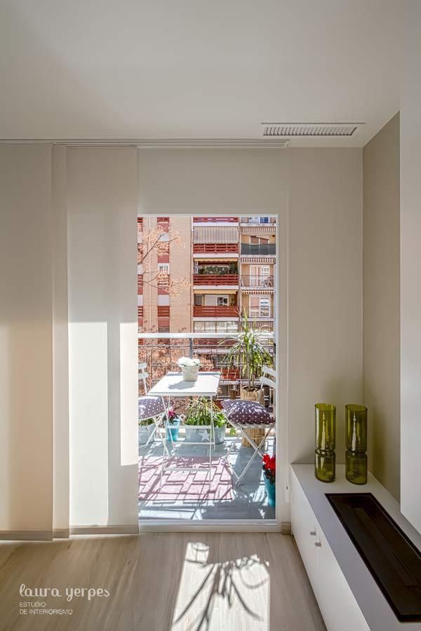 Terraza homify Balcones y terrazas modernos