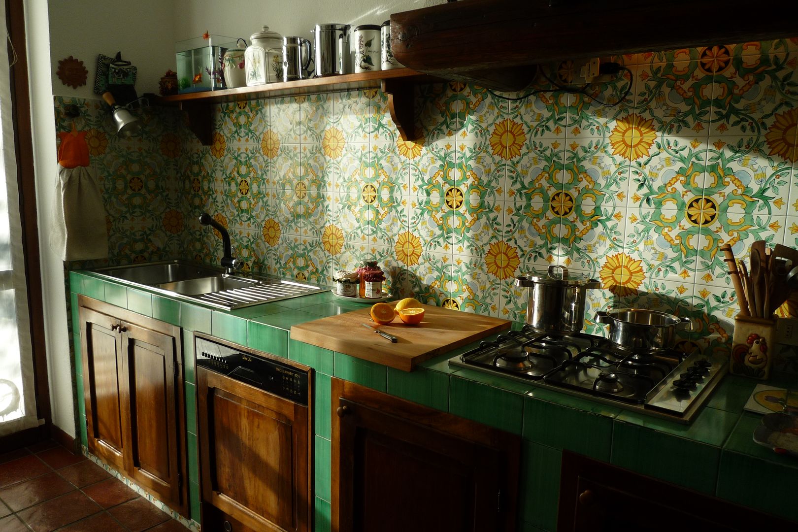 Villa Legnano, Studio 3.14 Studio 3.14 Mediterranean style kitchen Bench tops