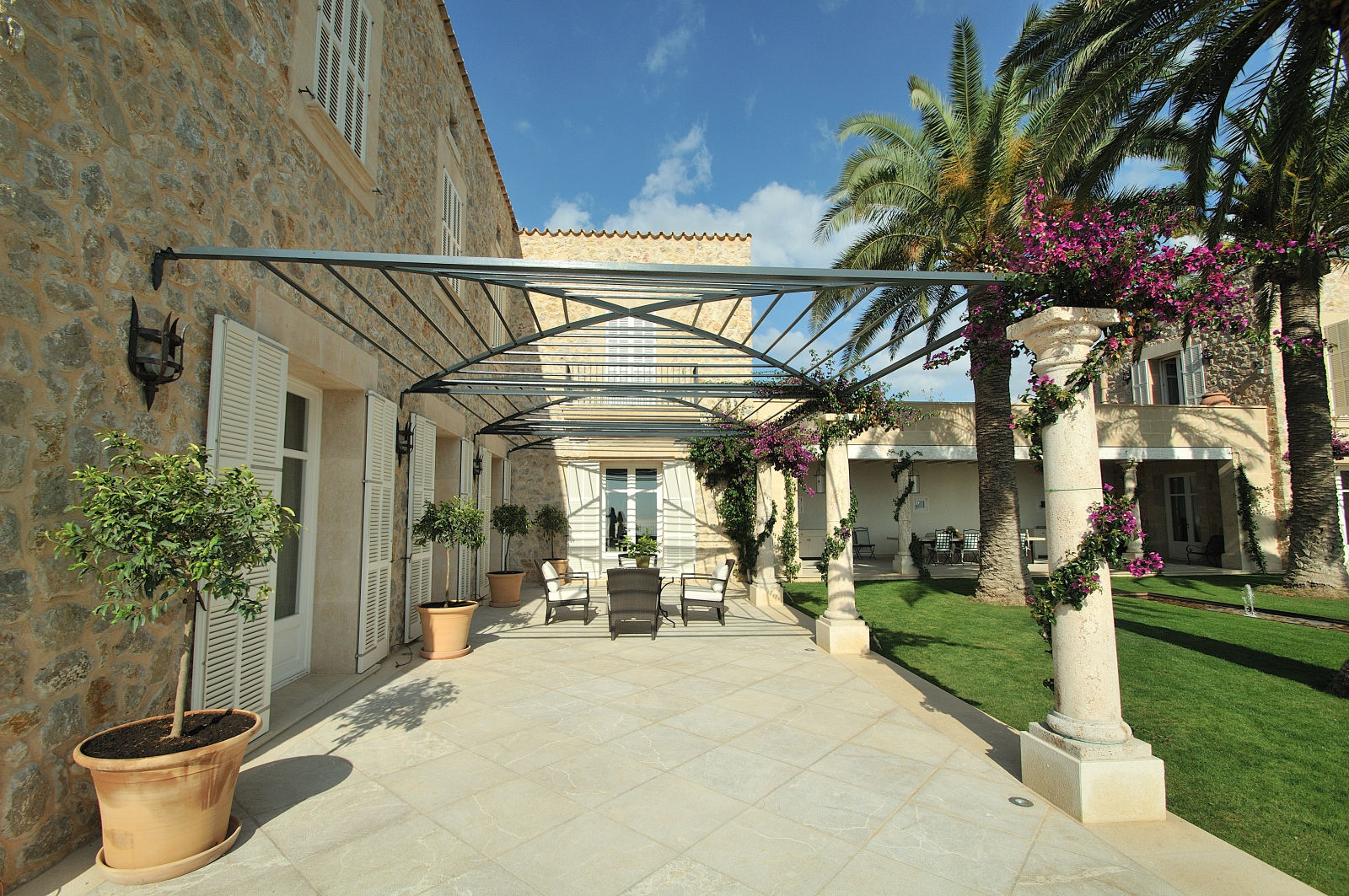 Pergola Fincas Cassiopea Group / FCG Architects Casas mediterráneas