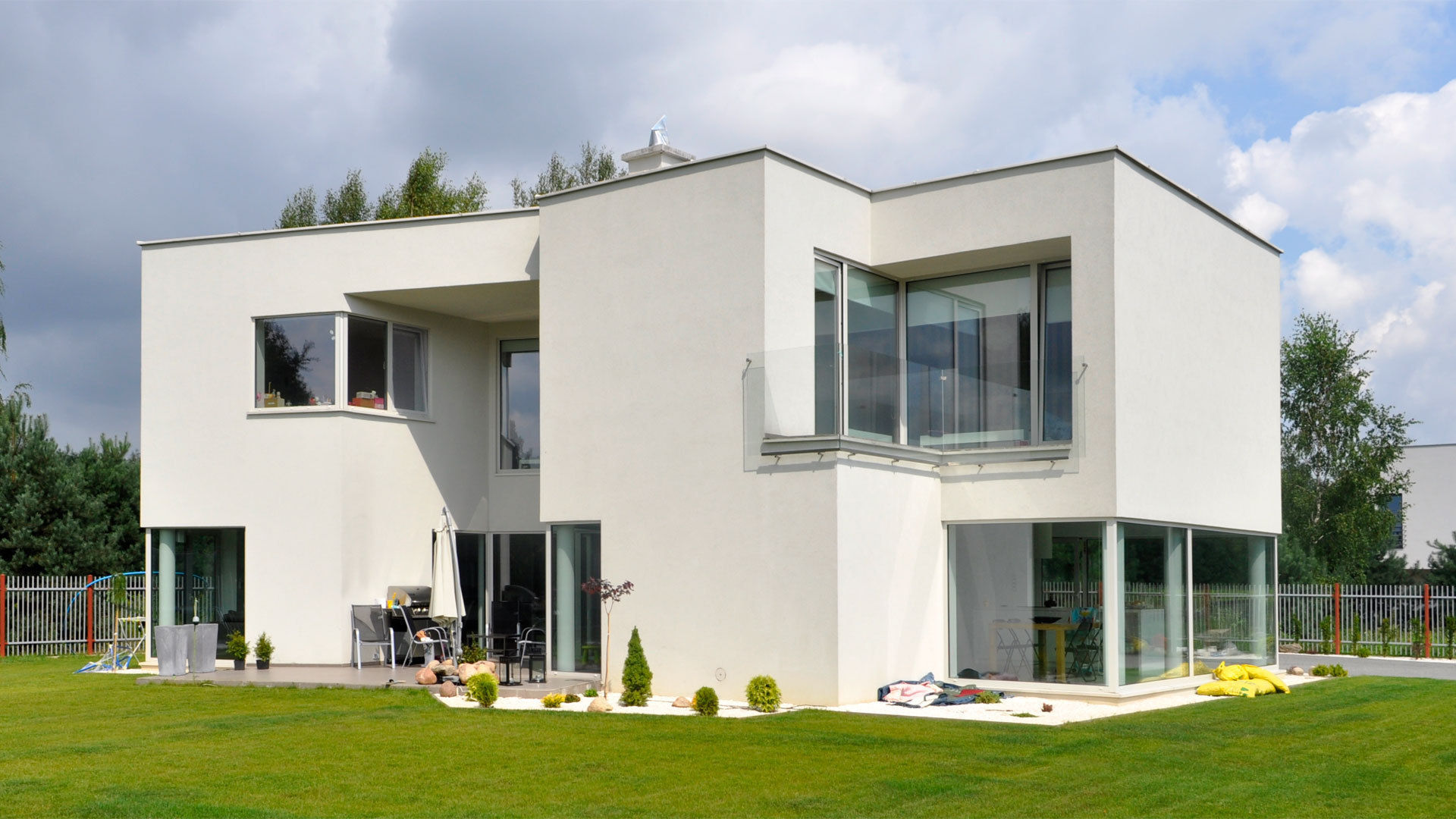 Haus in Ksiazenice, NUX Edward Dylawerski NUX Edward Dylawerski Modern houses