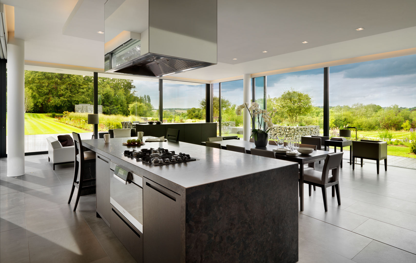 Berkshire, Gregory Phillips Architects Gregory Phillips Architects Modern kitchen