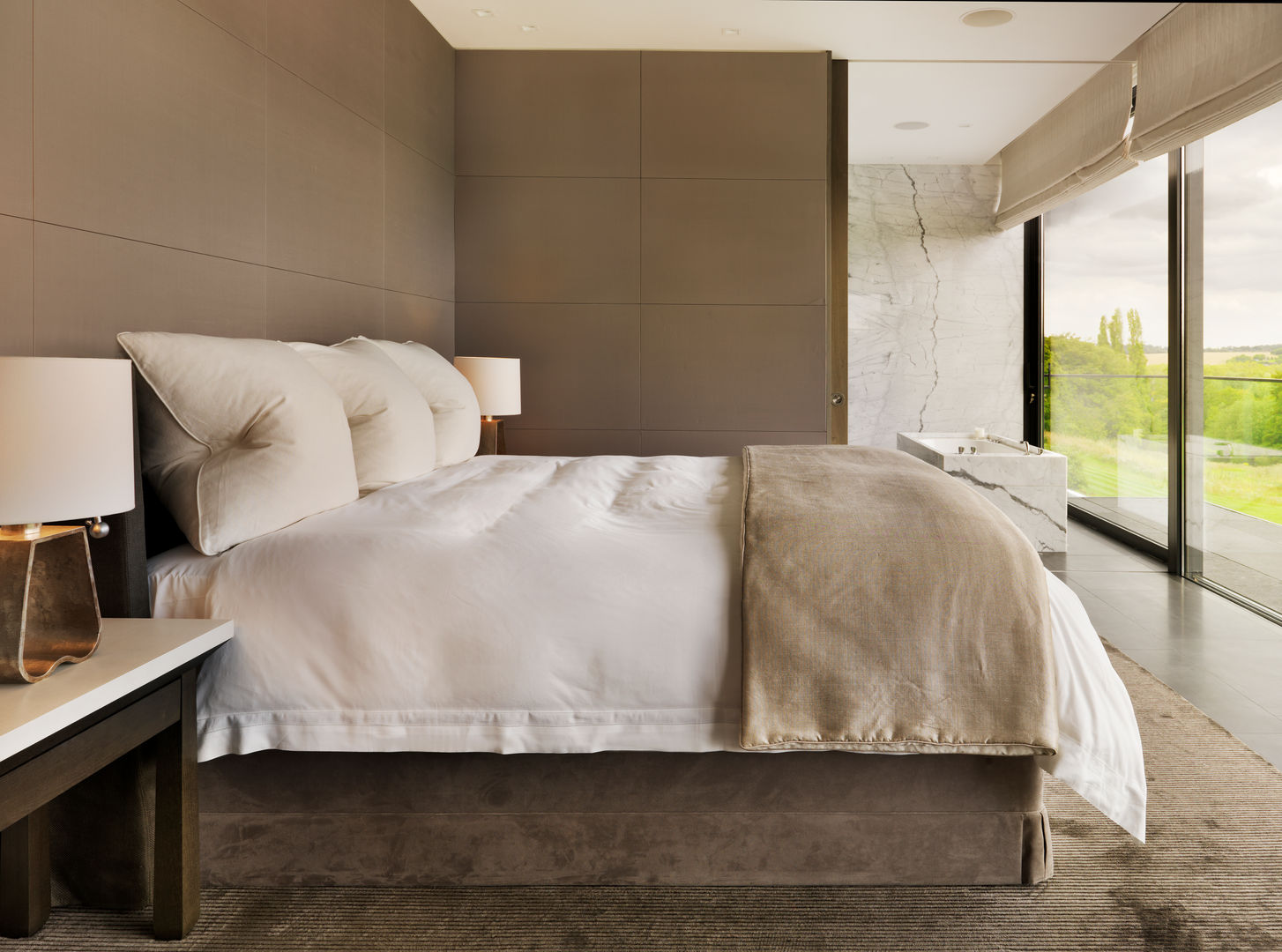 Berkshire, Gregory Phillips Architects Gregory Phillips Architects Modern style bedroom