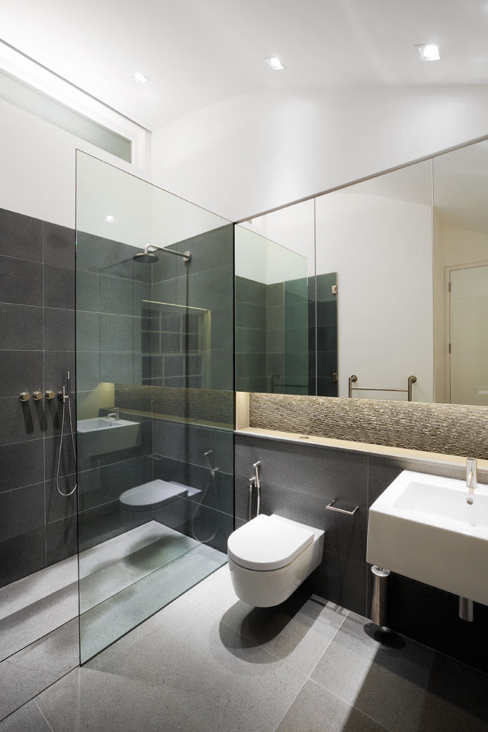 Hyde Park Mews, Gregory Phillips Architects Gregory Phillips Architects Modern Bathroom