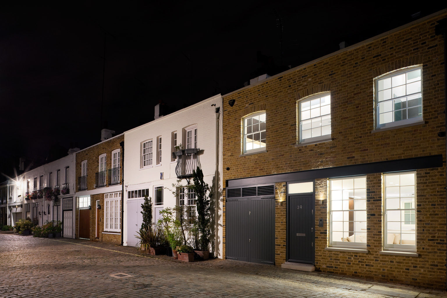 Hyde Park Mews, Gregory Phillips Architects Gregory Phillips Architects Будинки