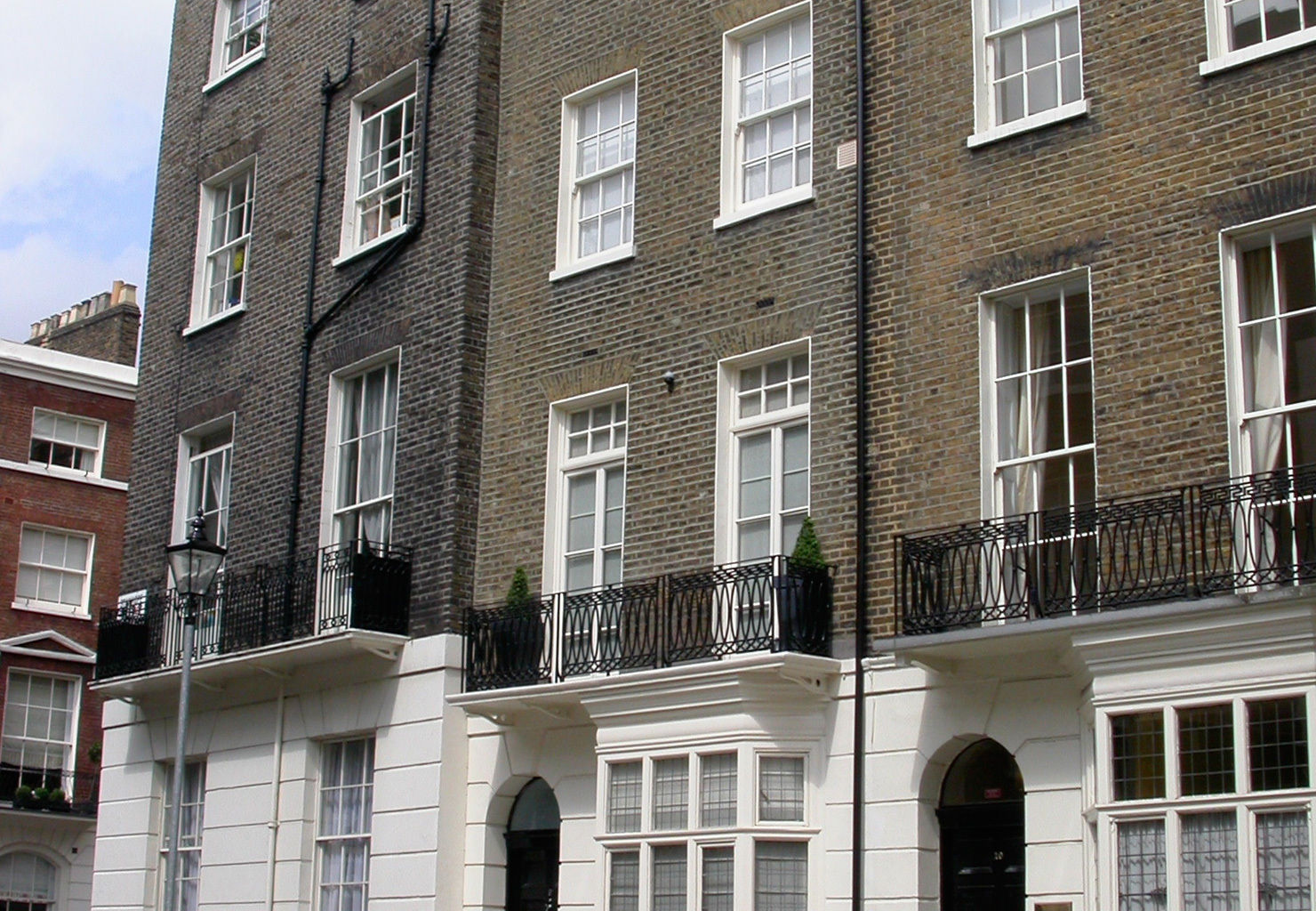 Mayfair, Gregory Phillips Architects Gregory Phillips Architects Colonial style house