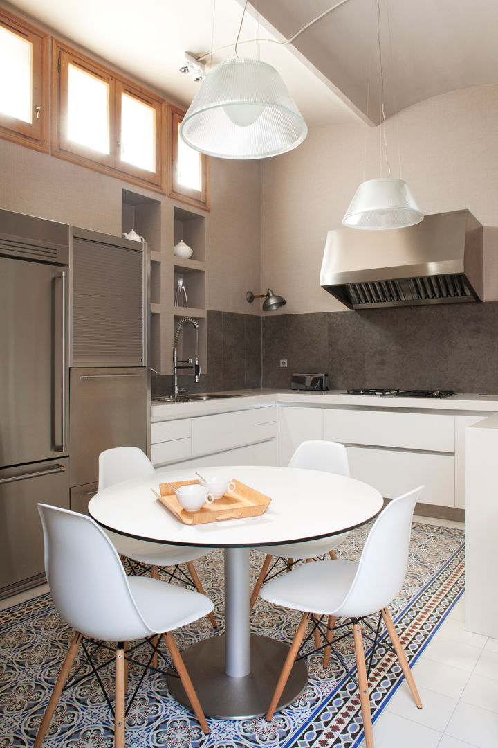 VIVIENDA TIBIDABO, The Room Studio The Room Studio Cozinhas minimalistas