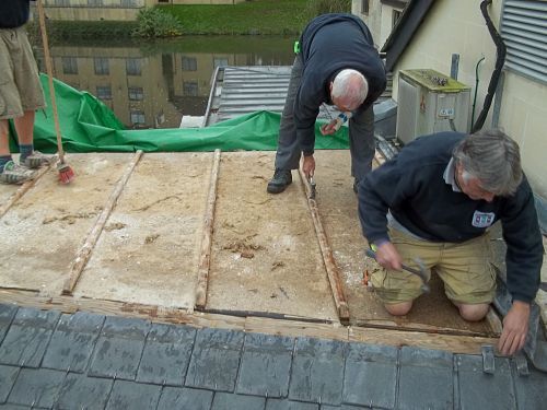 modern door BPM Roofers, Modern