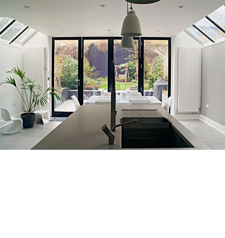 Fulham Town House, PAD ARCHITECTS PAD ARCHITECTS Moderne keukens Gootstenen & armaturen