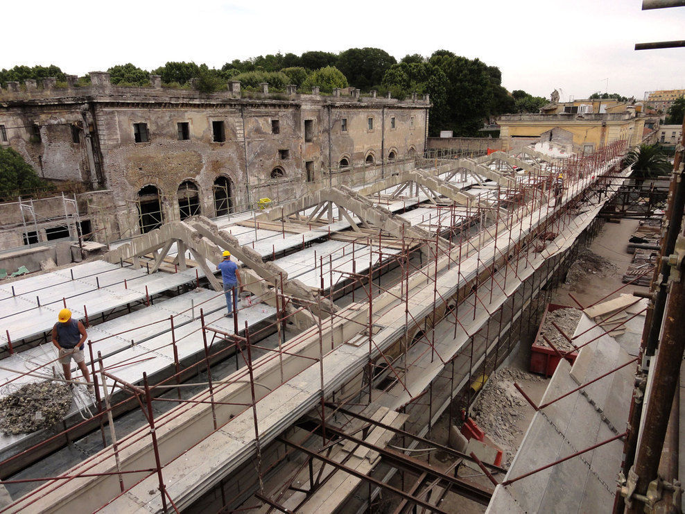 RICONVERSIONE DELL'EX MATTATOIO IN CAMPUS UNIVERSITARIO, Insula architettura e ingegneria srl Insula architettura e ingegneria srl Комерційні приміщення Комерційні простори