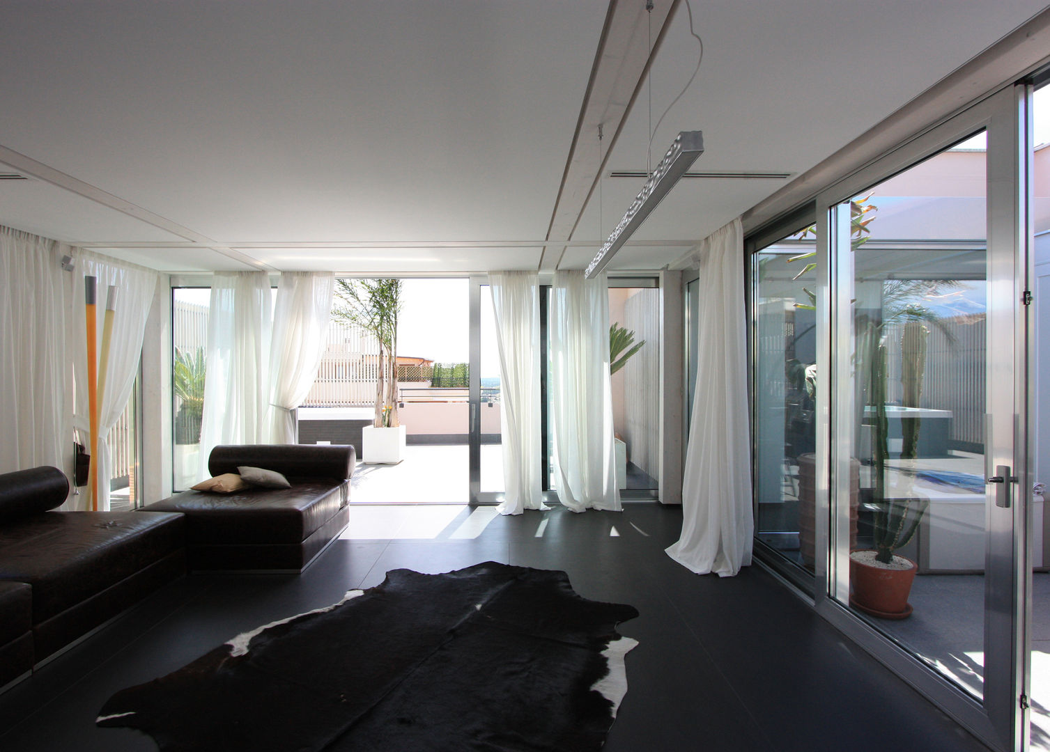 casa t, Piano B Architetti Associati Piano B Architetti Associati Living room