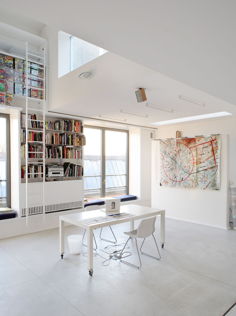 4 amici | 4 lofts, roberto murgia architetto roberto murgia architetto Living room