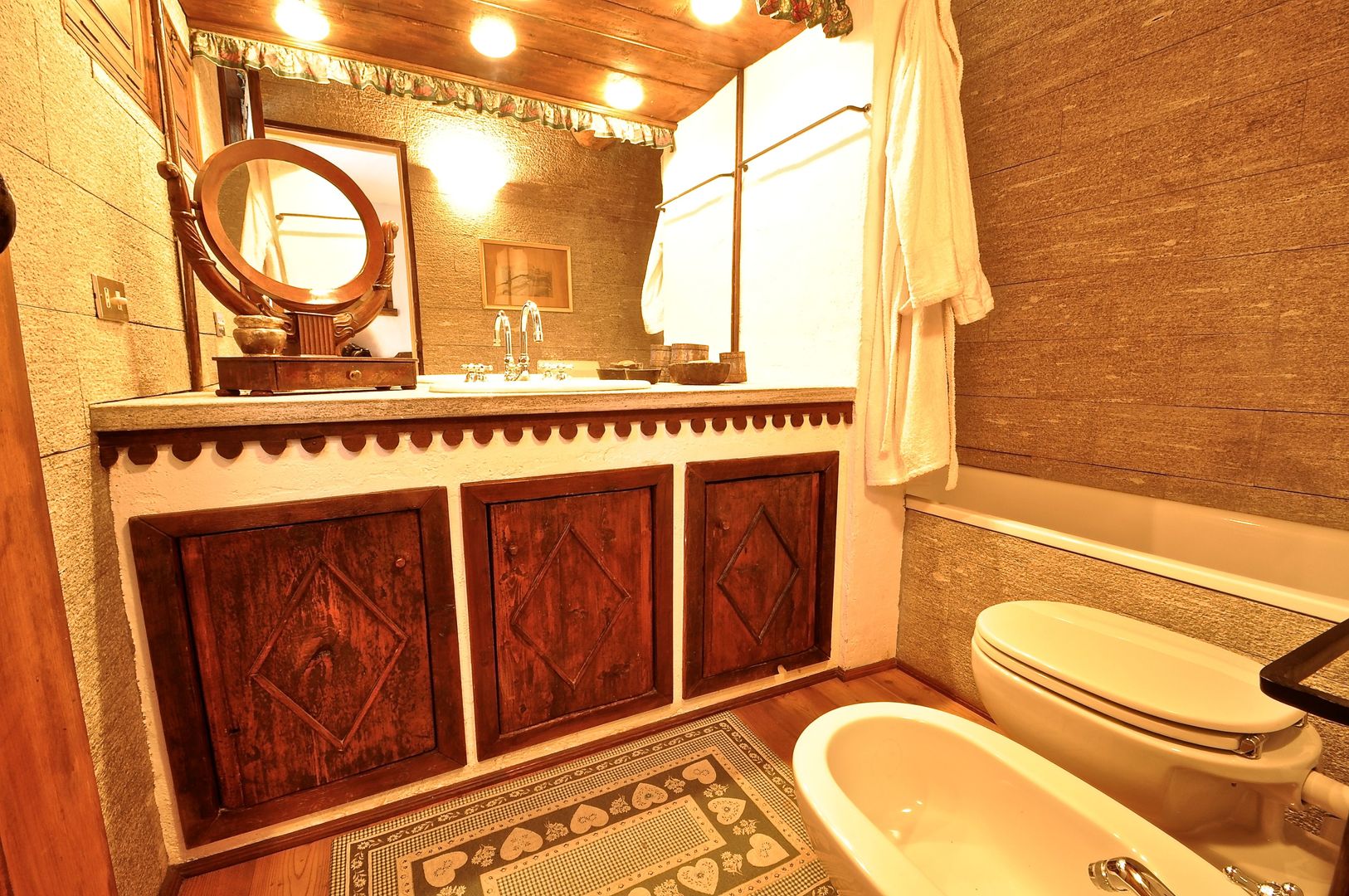 homify Ванная комната в рустикальном стиле