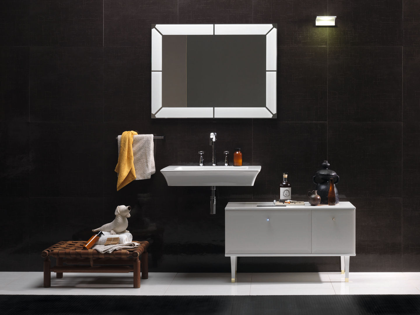 Collezione Vintage, Lucarelli Rapisarda Architettura & Design Lucarelli Rapisarda Architettura & Design Classic style bathrooms