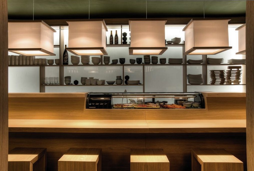 JAPIT - Sushi Bar, Ernesto Fusco Interior Designer Ernesto Fusco Interior Designer 商業空間 木 木目調 オフィス＆店