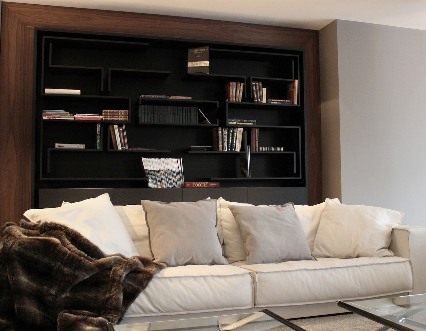 AEX home, Ernesto Fusco Interior Designer Ernesto Fusco Interior Designer منازل جلد Grey