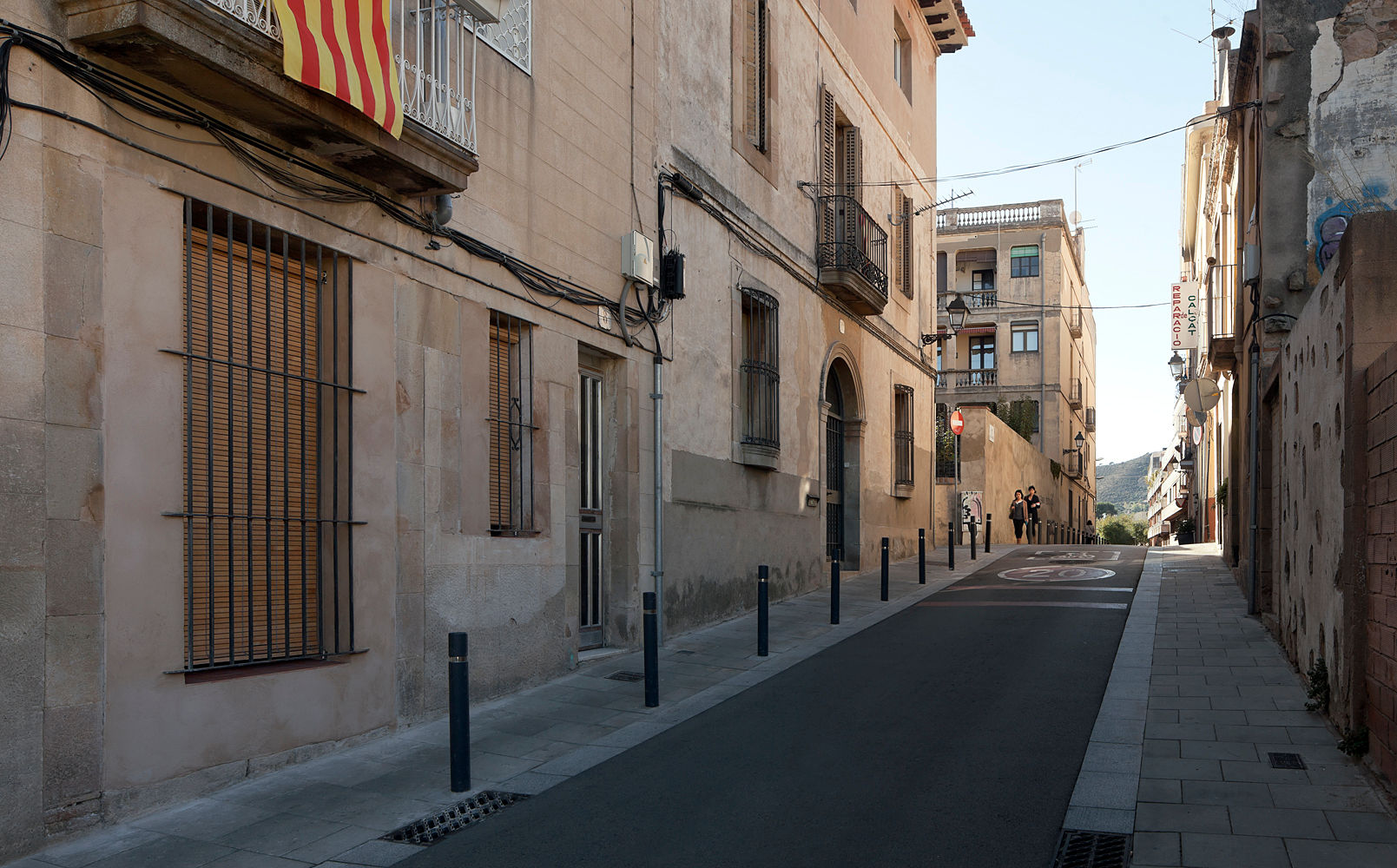 PISO EN SARRIÀ, ISABEL LOPEZ VILALTA + ASOCIADOS ISABEL LOPEZ VILALTA + ASOCIADOS Houses