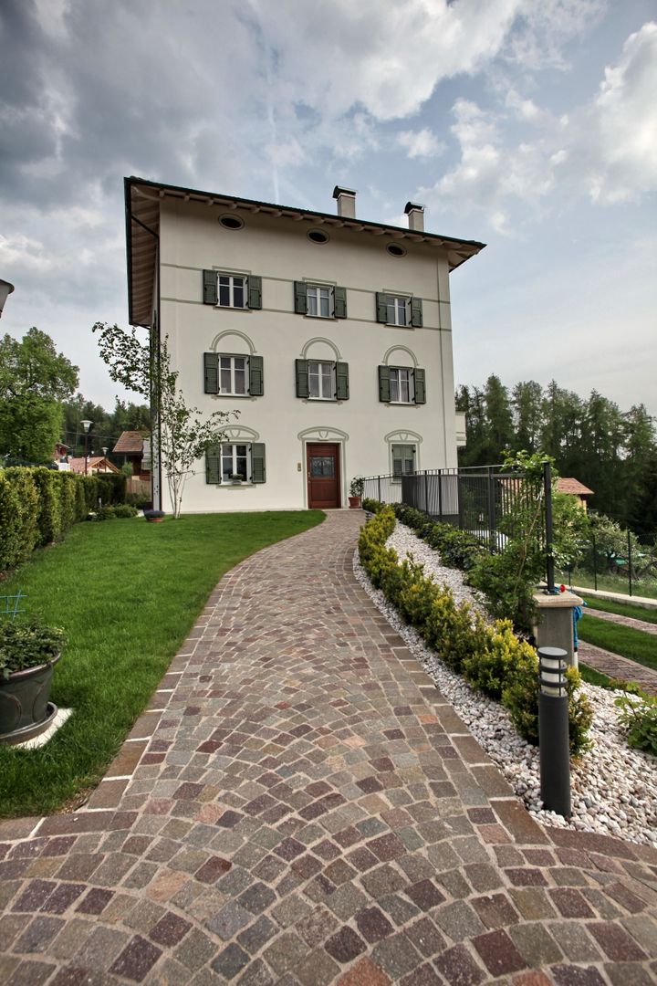 Residenza Privata, luca pedrotti architetto luca pedrotti architetto منازل