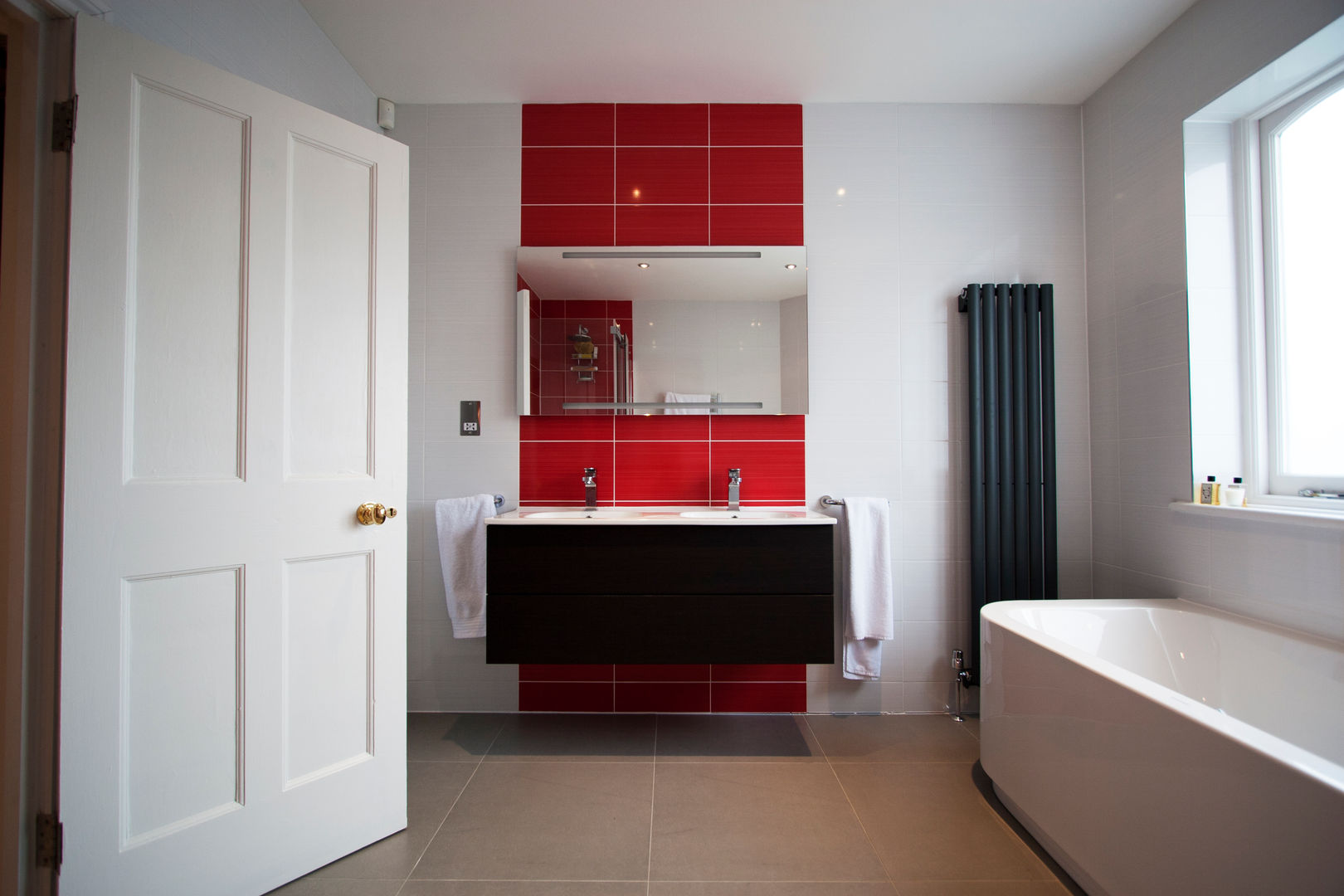 Bathroom Model Projects Ltd Modern style bathrooms