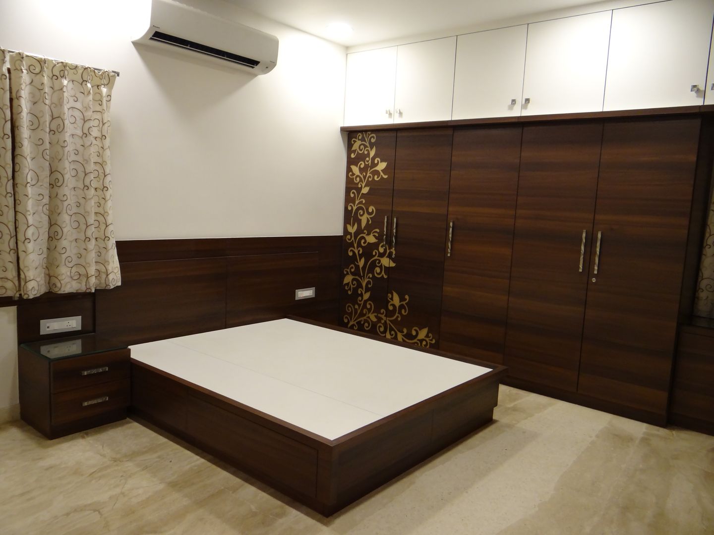 Ground floor Master bedroom homify Modern style bedroom