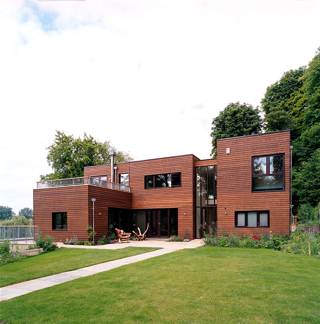 Marlow House: modern by TLA Studio, Modern