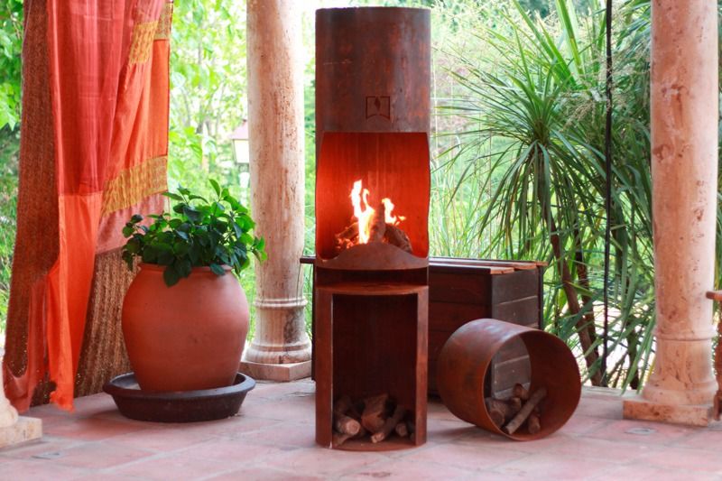 chimeneas acero , CLASS MANUFACTURING SA CLASS MANUFACTURING SA インダストリアルな 庭 ファイアーピット＆バーベキュー