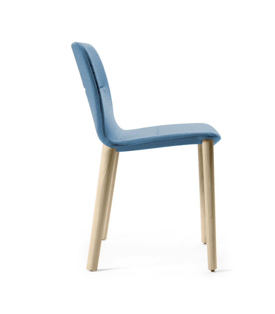 Jantzi Chair homify Comedores de estilo moderno Sillas y bancos