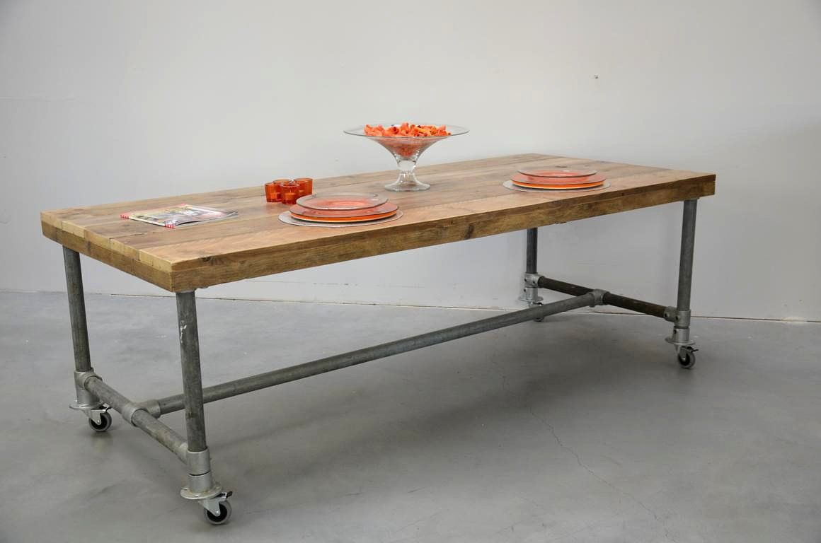homify Ruang makan: Ide desain, inspirasi & gambar Tables