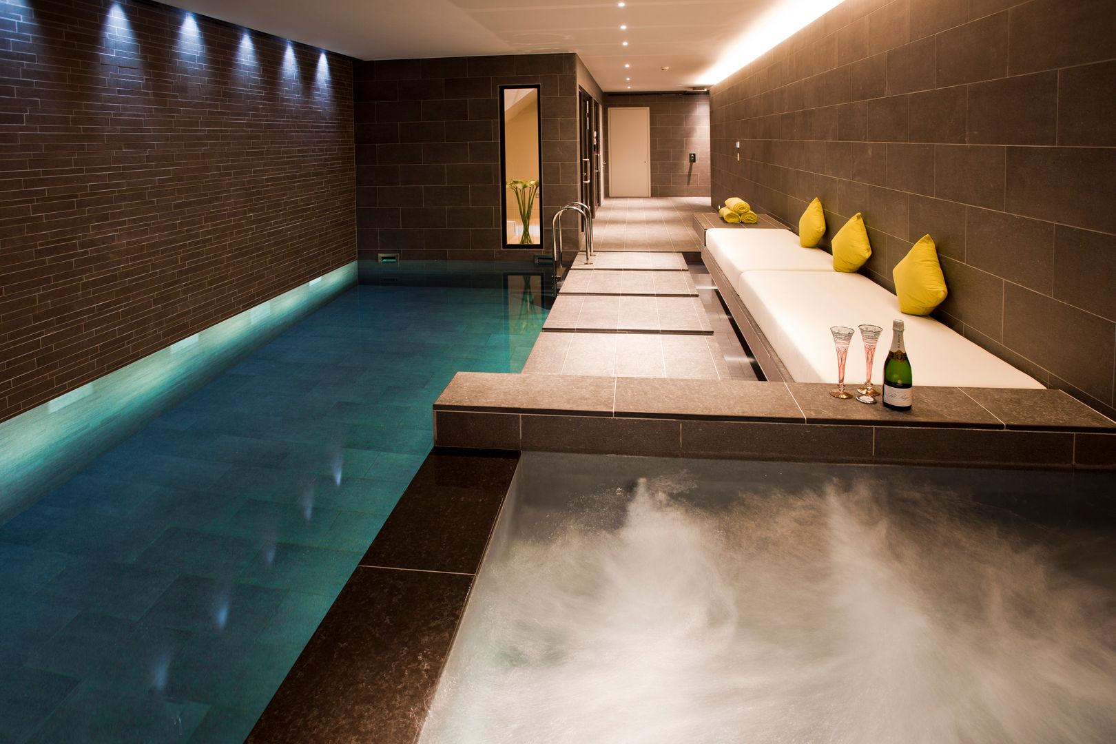 Subterranean Leisure Area , London Swimming Pool Company London Swimming Pool Company 모던스타일 수영장