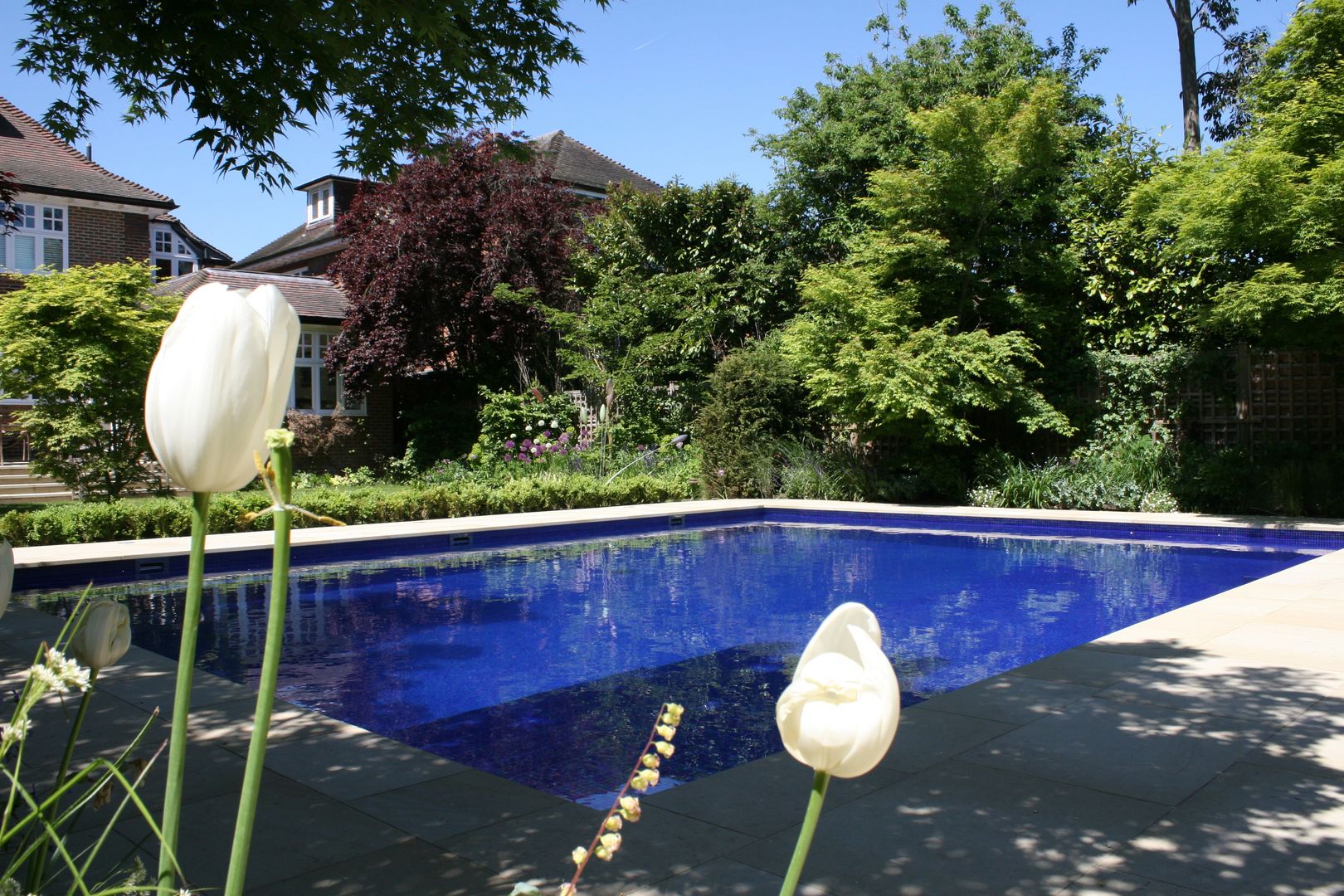 Outdoor Pool, London Swimming Pool Company London Swimming Pool Company Pools im Landhausstil