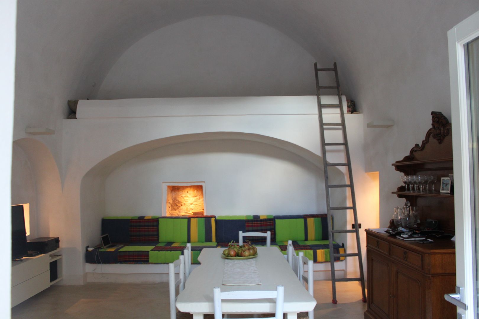 Via Chiesa 5 Studio Ricciardi Architetti Soggiorno in stile mediterraneo