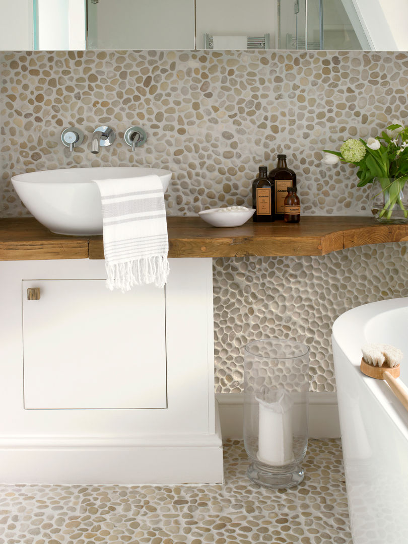 homify Eclectic style bathrooms