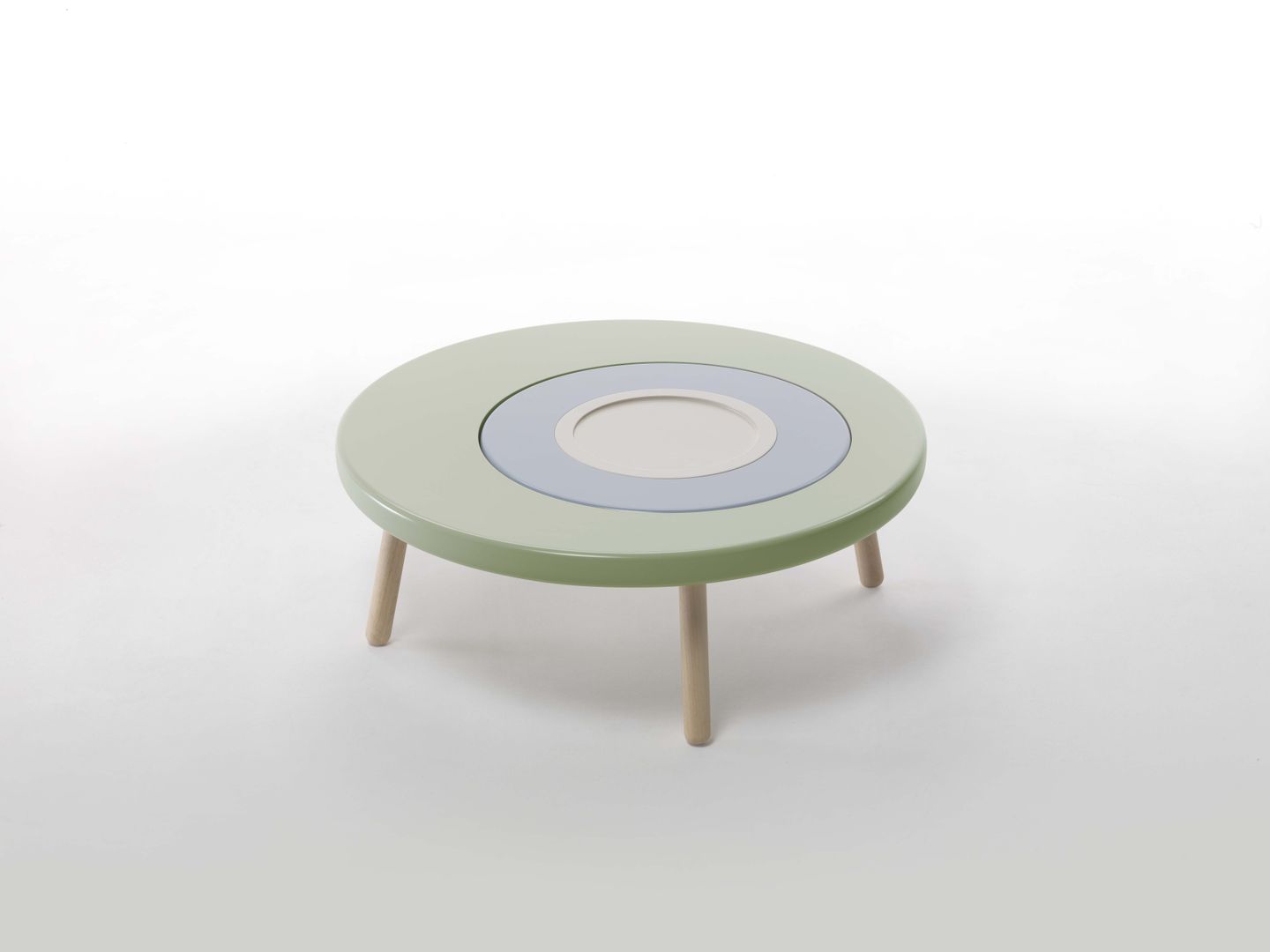 Gildo, Alpestudio Alpestudio غرفة المعيشة Side tables & trays