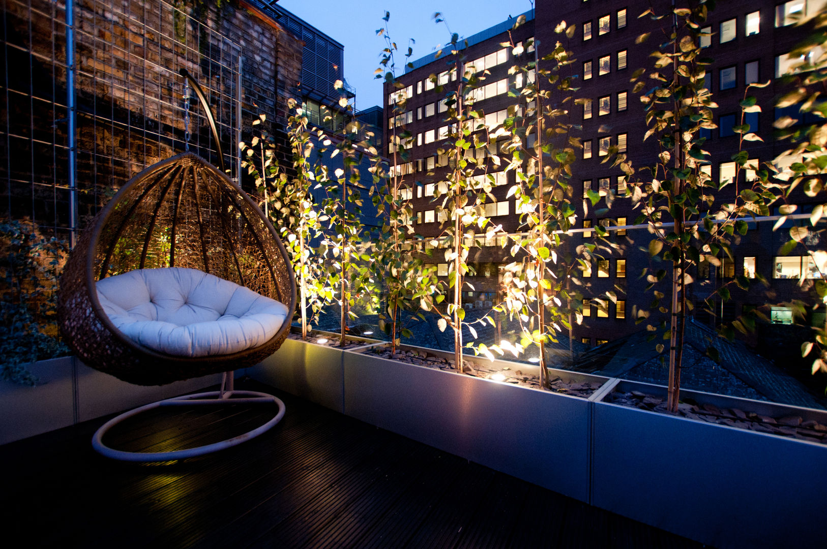 London Bridge, London, Urban Roof Gardens Urban Roof Gardens Balcones y terrazas modernos