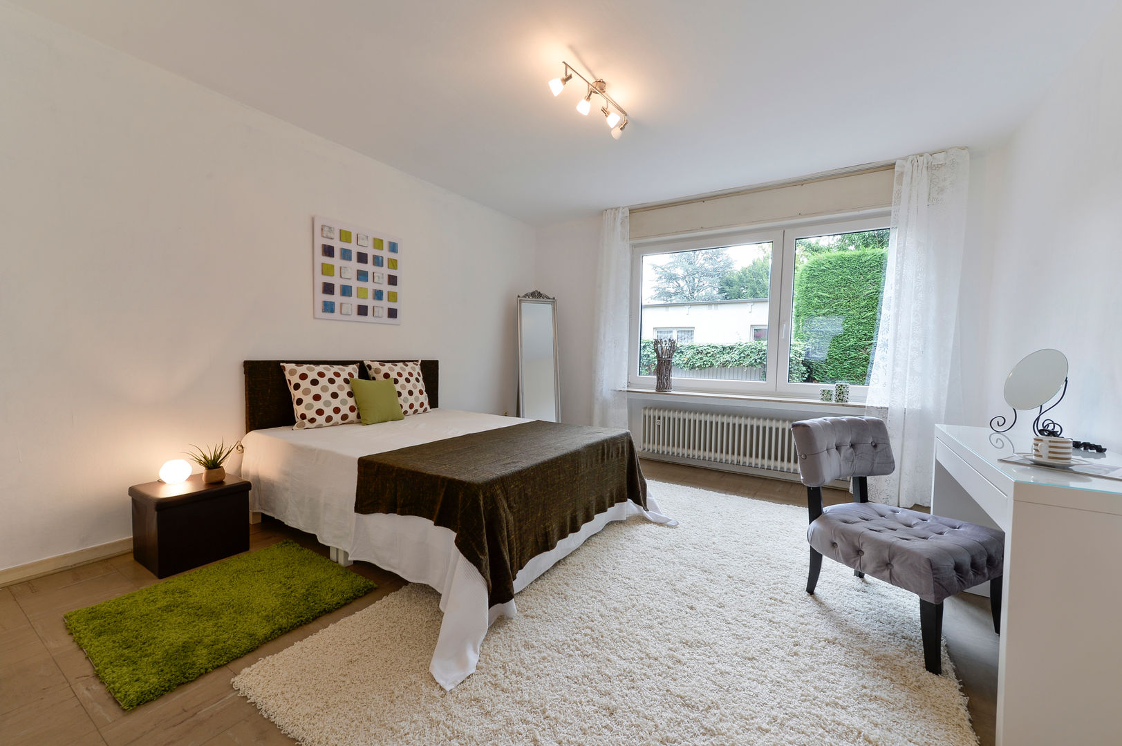 2-Familienhaus in Kirchhellen, raumessenz homestaging raumessenz homestaging Modern style bedroom