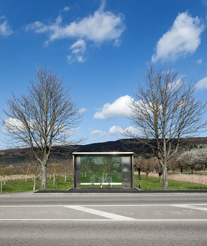 Vitra Campus. Bus stop. Marcela Grassi Photography 商業空間 美術館・博物館