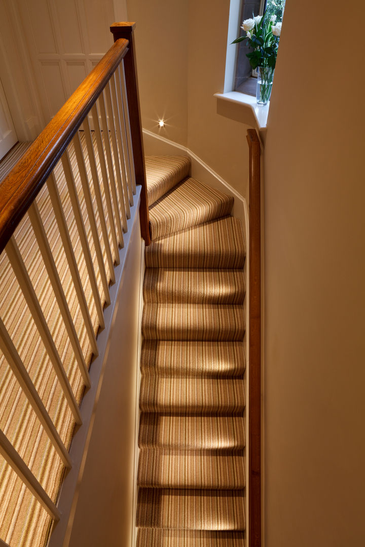 LED lighting on the stairs Brilliant Lighting Eclectic style corridor, hallway & stairs