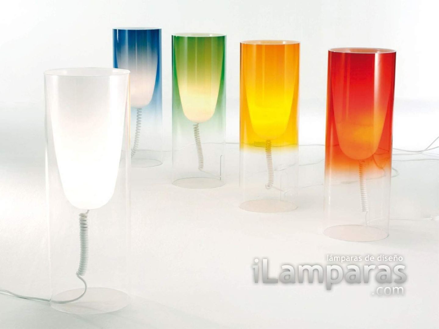 Kartell - iLamparas.com, iLamparas.com iLamparas.com Living room Lighting