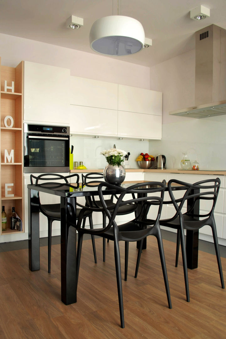 homify Modern kitchen